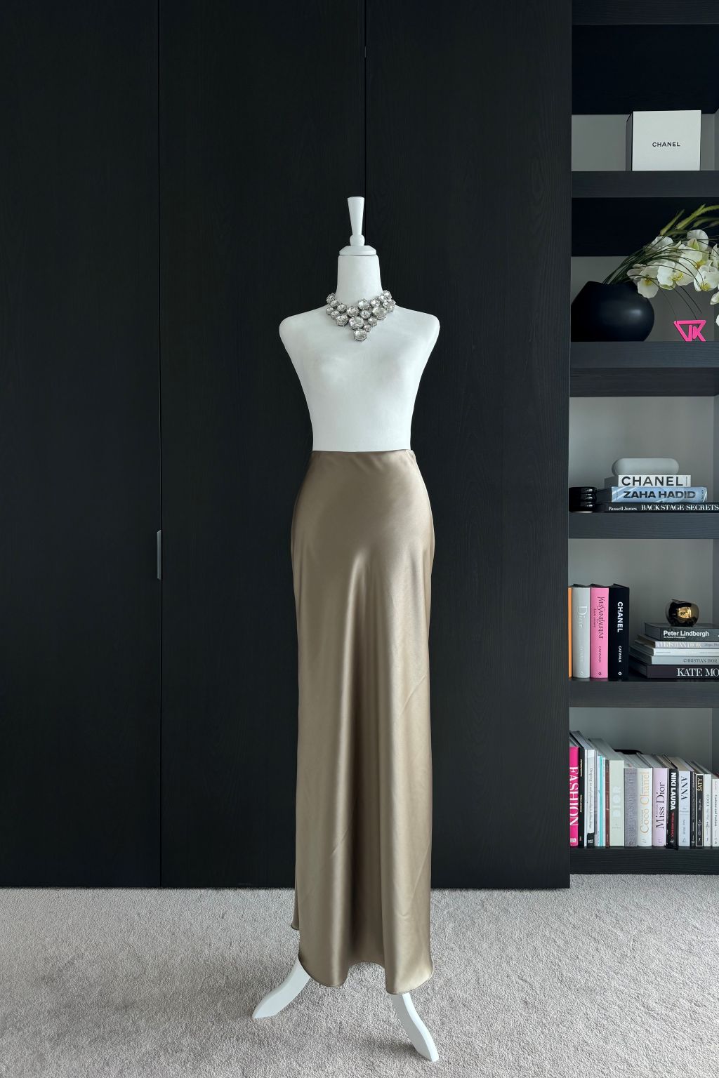 SILK SKIRT - GOLD